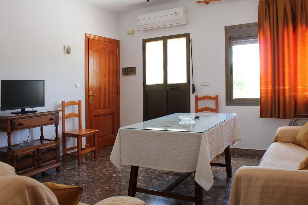 Apartamentos Casa Gil 엘보스크 객실 사진