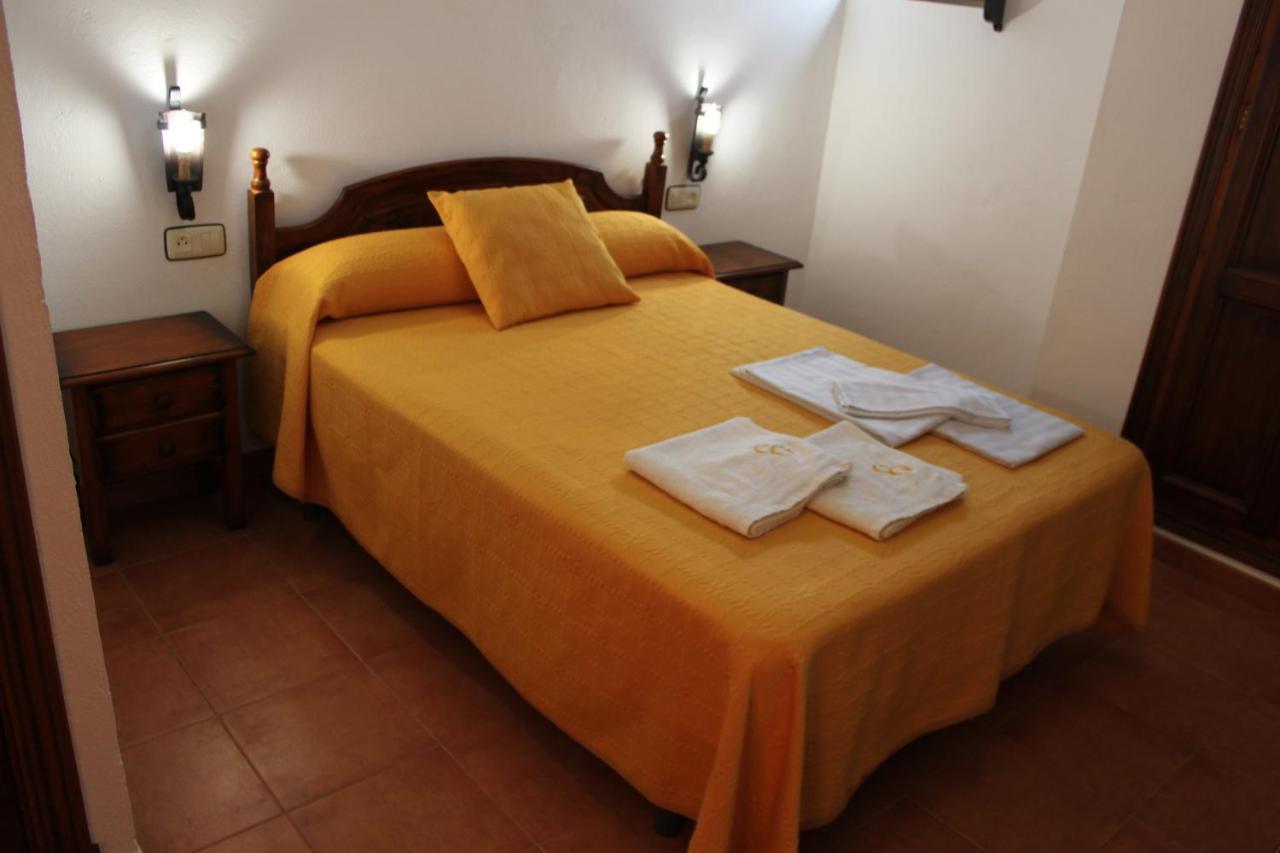 Apartamentos Casa Gil 엘보스크 외부 사진